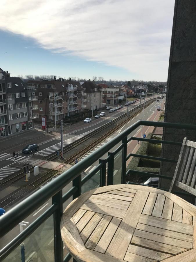 Appt Pablo Met Prive-Garage, Vlakbij Zee, In Koksijde-Bad Apartment ภายนอก รูปภาพ