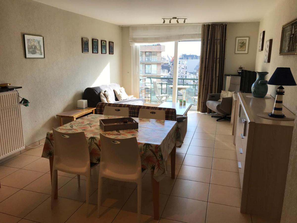 Appt Pablo Met Prive-Garage, Vlakbij Zee, In Koksijde-Bad Apartment ภายนอก รูปภาพ