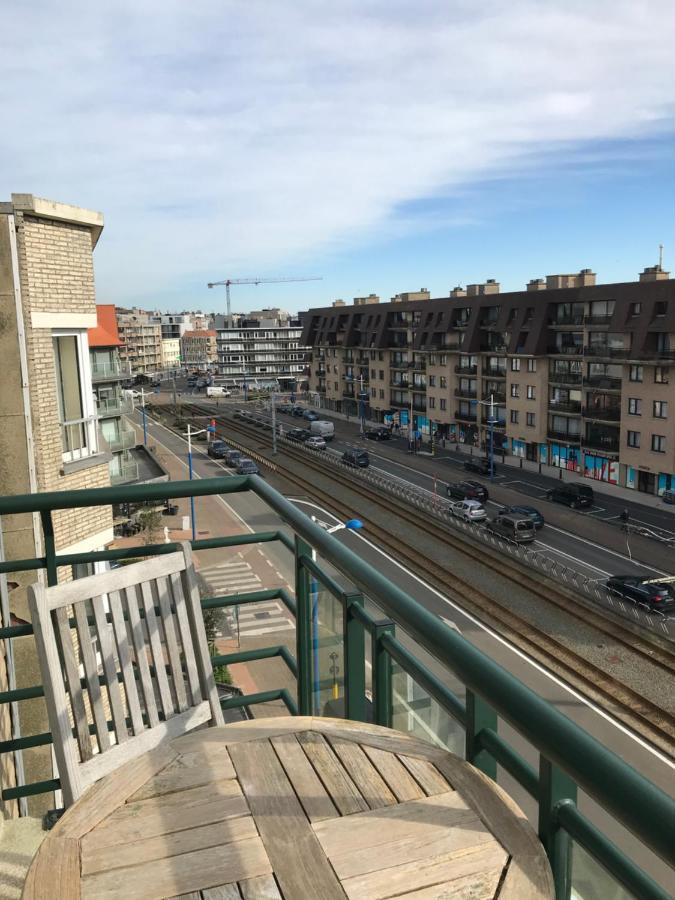 Appt Pablo Met Prive-Garage, Vlakbij Zee, In Koksijde-Bad Apartment ภายนอก รูปภาพ