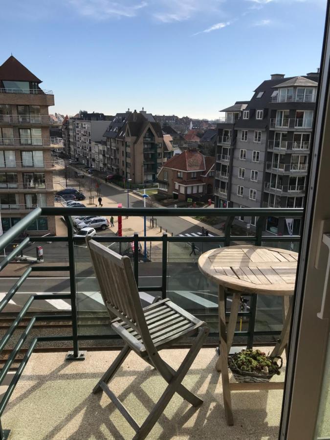 Appt Pablo Met Prive-Garage, Vlakbij Zee, In Koksijde-Bad Apartment ภายนอก รูปภาพ